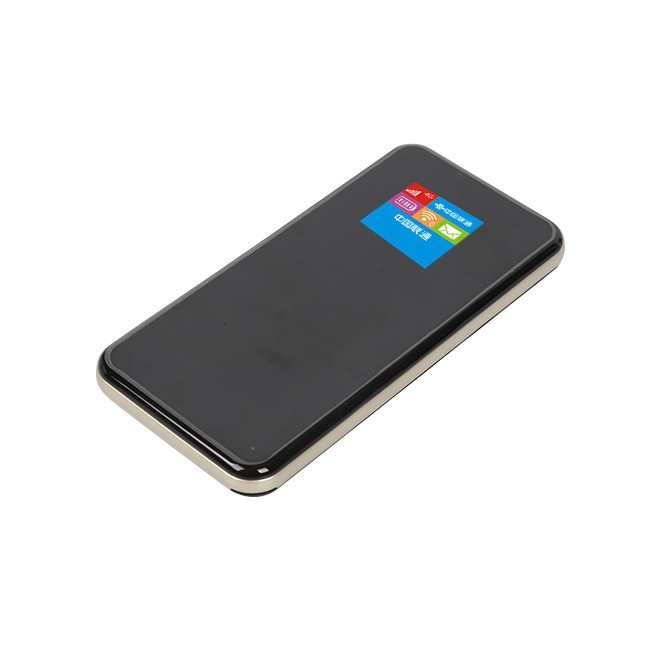 Écran d’affichage LCD et routeur Power Bank